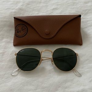 Ray-Ban Round Metal Sunglasses